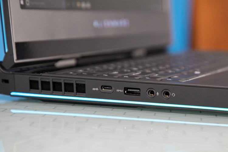 Alienware 17 R5 review