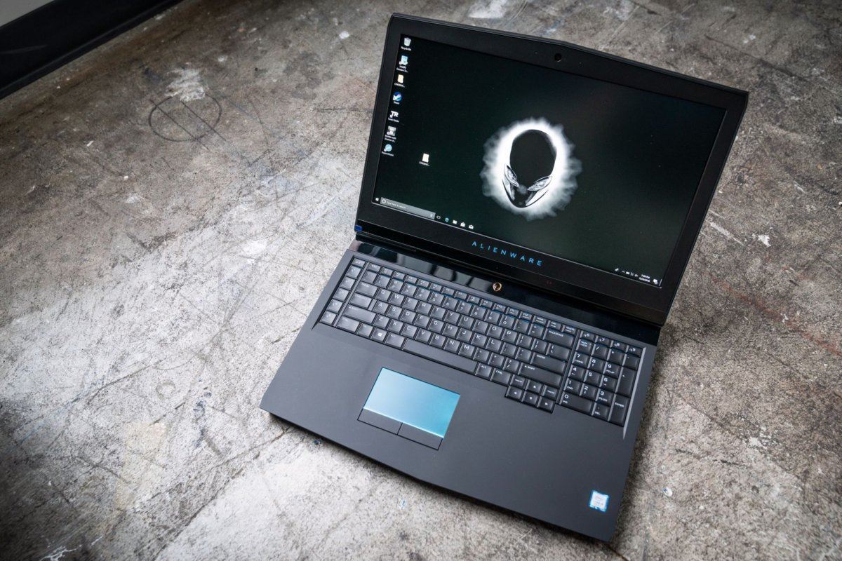 Alienware 17 R5 review